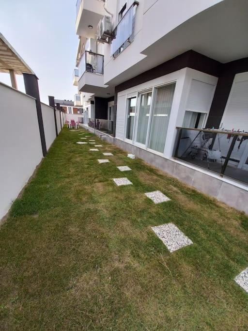 Daire 2+1 Full Furnished Flat Near To Sea For Rent Antalya